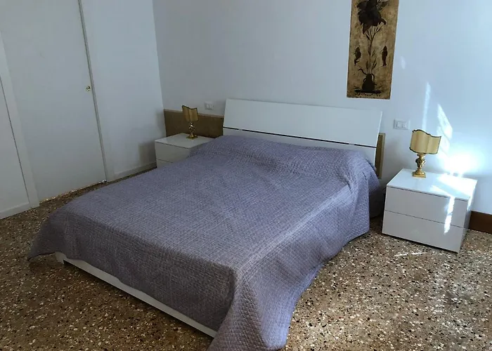 Casa Regini アパート *